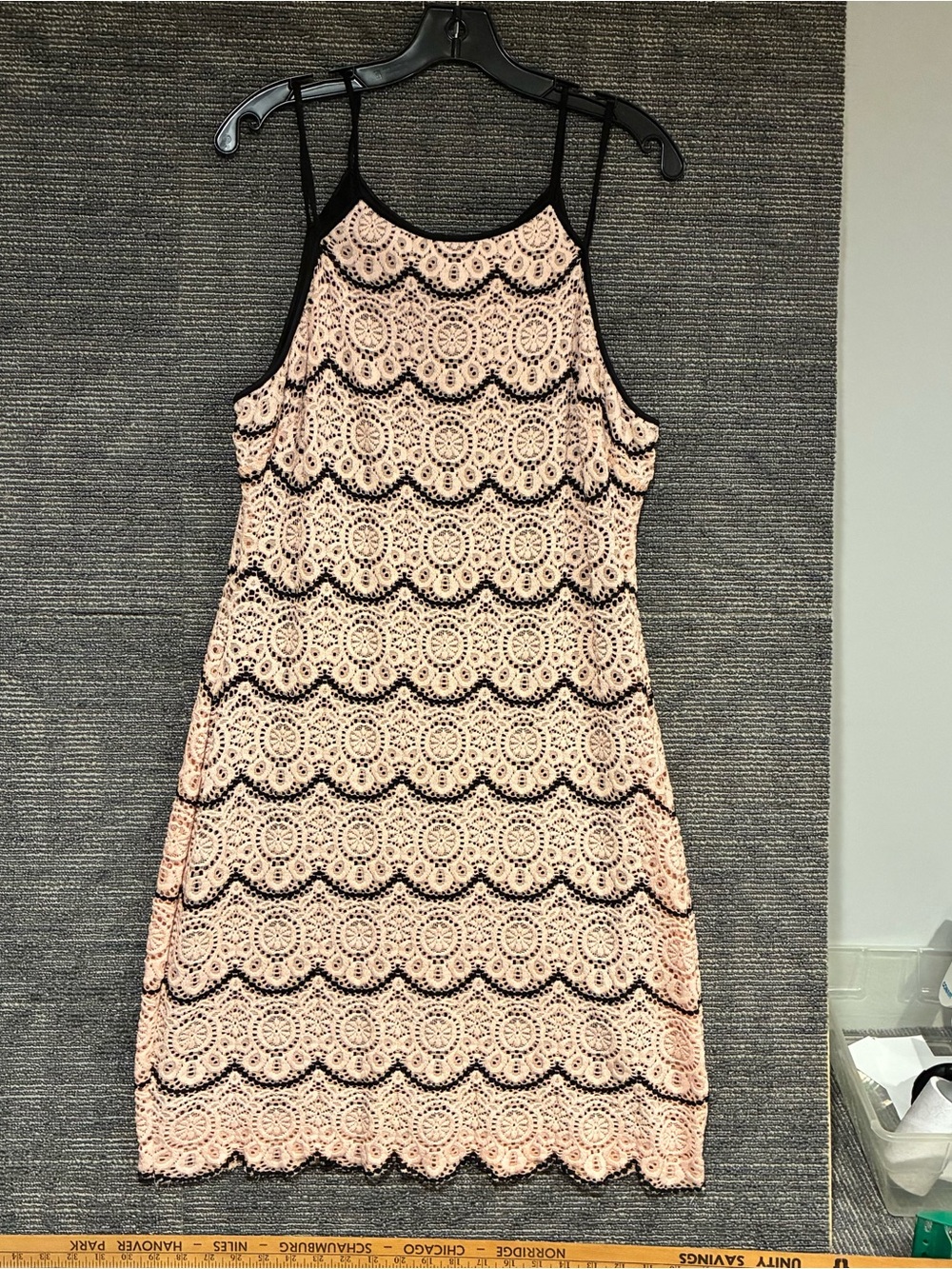 GUESS Blush Pink & Balck Crochet Lace Dress with Black Trim sz 14